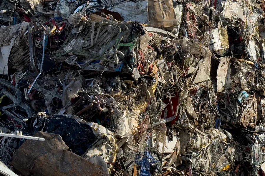 Shredding and Recycling Ferrous Scrap in Packages