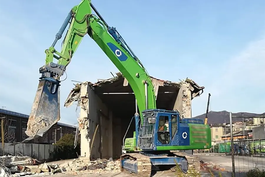Industrial demolition equipment and machinery