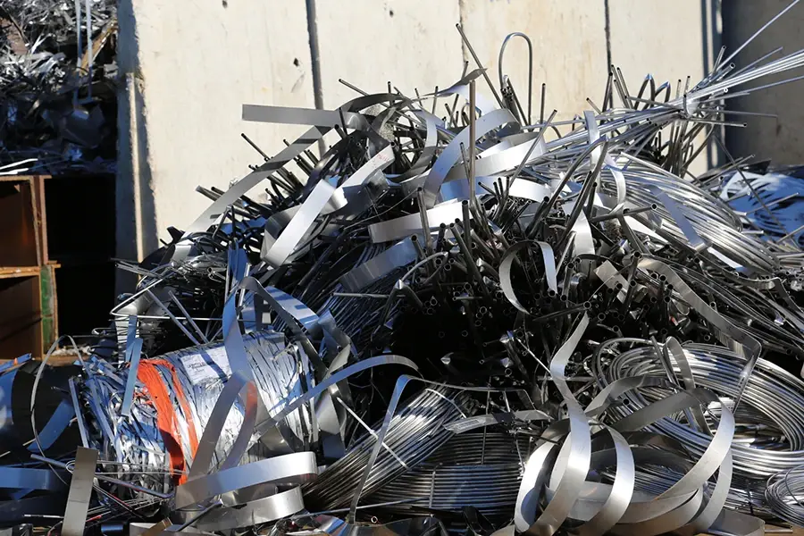 Steel shredding equipment