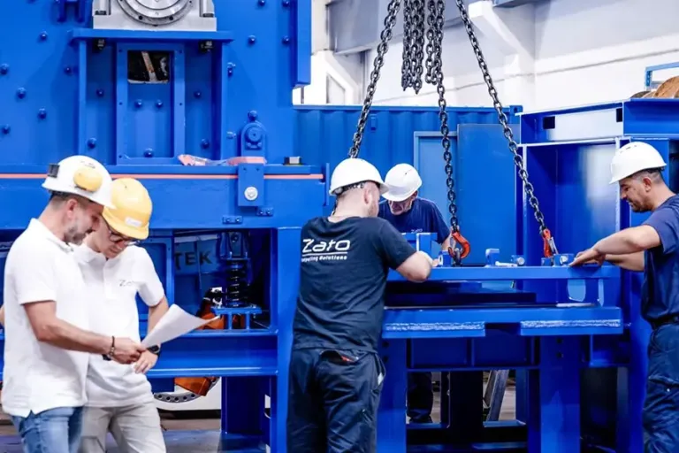 Innovazione-e-impegno-per-lavanzamento-del-settore-768x512